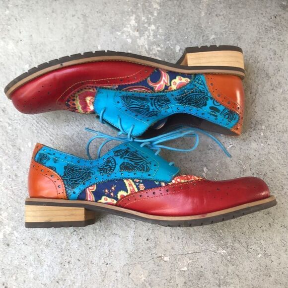 Emery rose Paisley oxfords - Picture 3 of 8